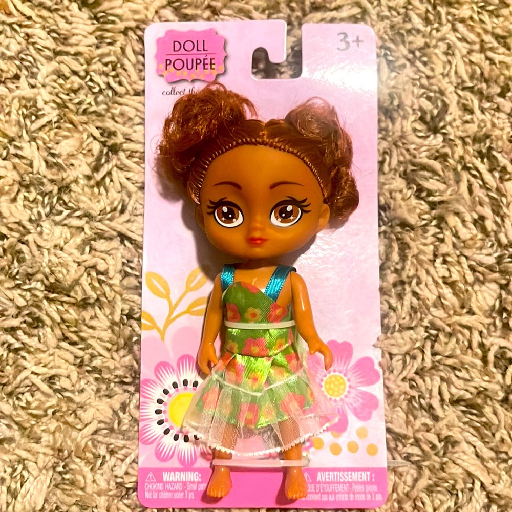 Mini Doll Poupee Collectable